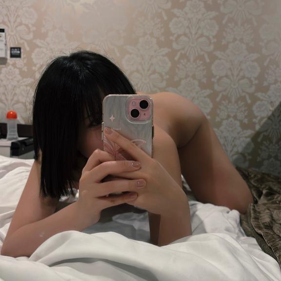 えれな素敵な女の子は好きですか?