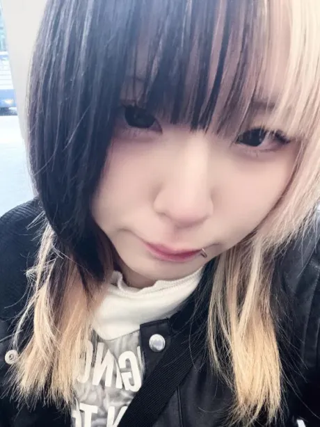 体験入店 ざくろ3年H組