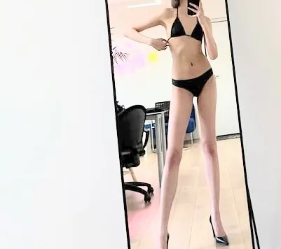 退勤しました！！/新人りんか【青森】