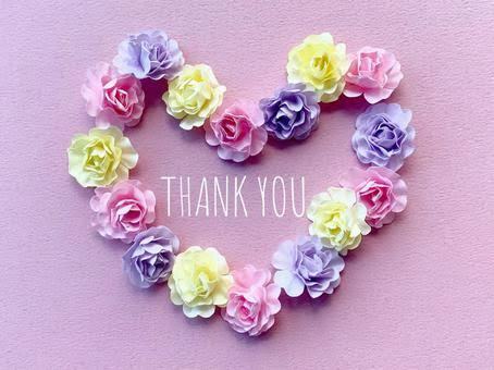 こんばんは 🌙* : ゜