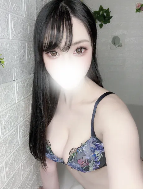 むつ店るみか【美人痴女】キューティーハニーズ