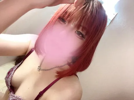 😖🍃/新人　みか
