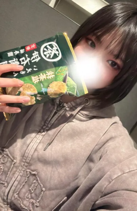えれな素敵な女の子は好きですか?