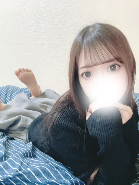新人さらティアラ