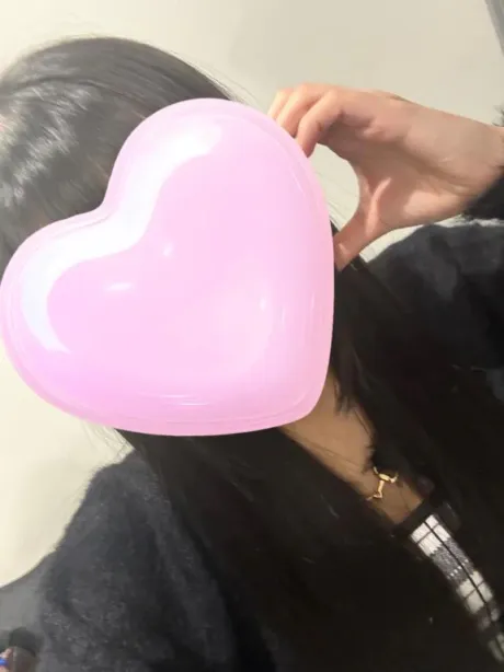 ちょっとにやにや/ゆきな