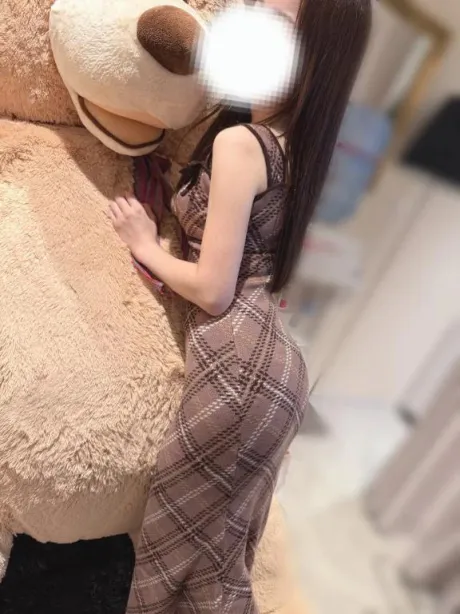 本日出勤/萌瑠(める)