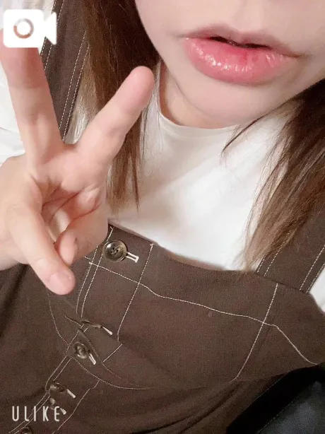 みなみ☆脅威のドエロ3点責め！隣の人妻お口で愛して