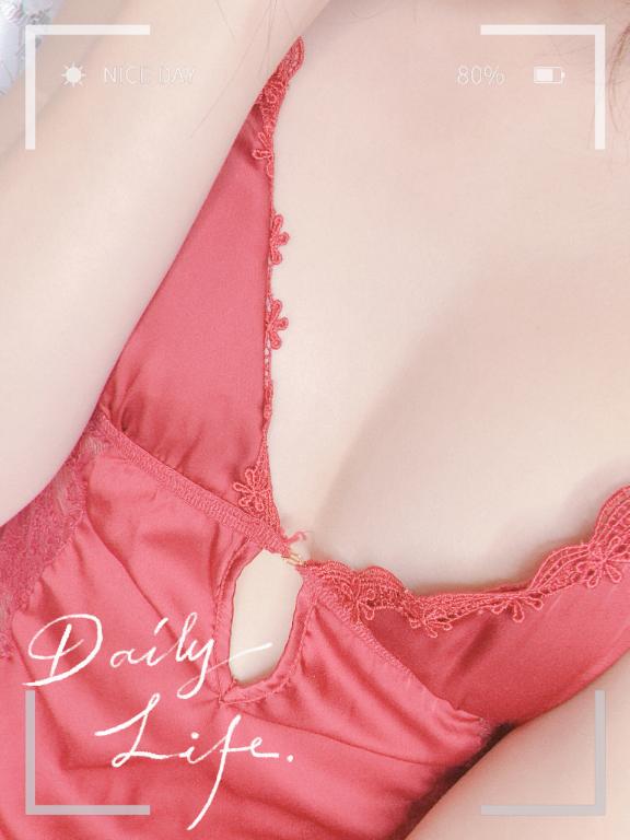 しおり素敵な女の子は好きですか?