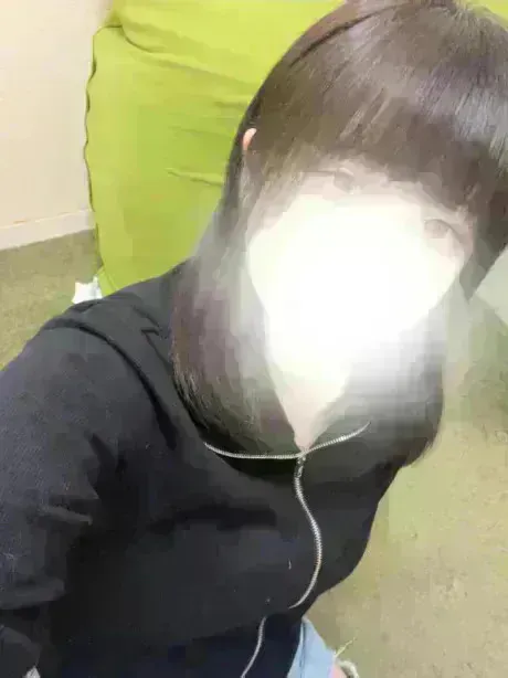 エマTWO×TOP-ツートップ-