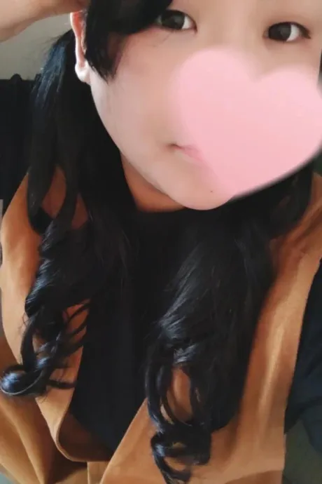 まり★溢れる豊満爆乳若妻隣の人妻お口で愛して