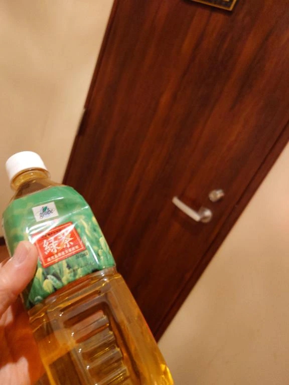 ★まみ★極上熟女店長激押し！隣の人妻お口で愛して