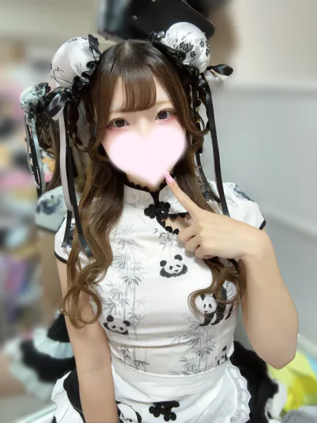 新人もえかティアラ