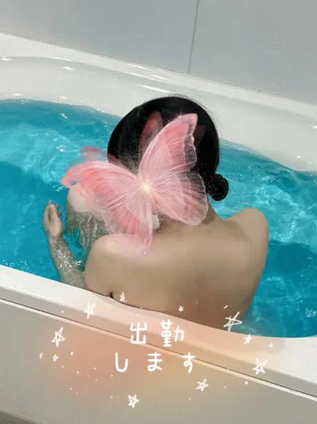 しゅっきん🤍/さり