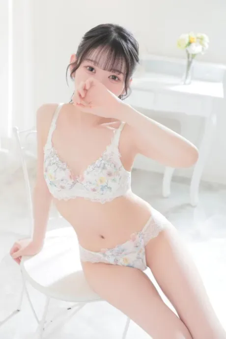 みるるTEKOKI GIRLS COLLECTION