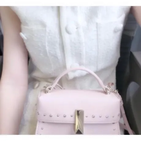 新人　にの素敵な女の子は好きですか?