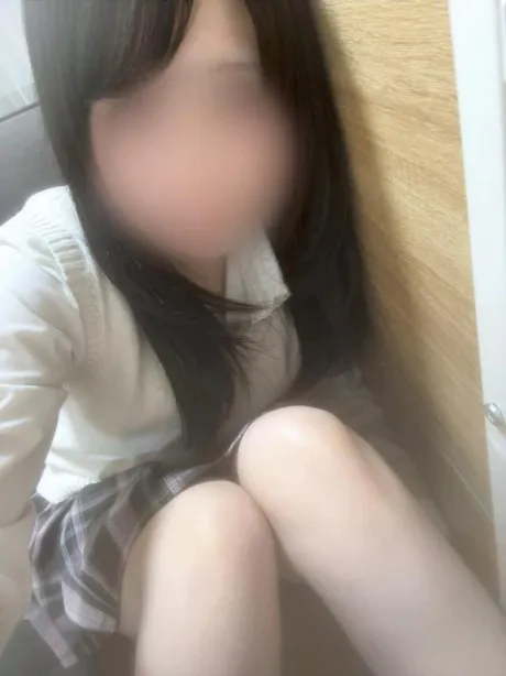 日曜日、一緒に過ごさない？/風俗初体験 あま