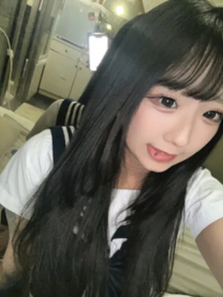 シュナ【青森】呼吸も思考も溶かしてあげるDINO～ディーノ～