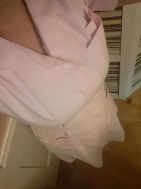 今、お店にいます！/ちひろ（気仙沼）〔即プレイＯＫ〕