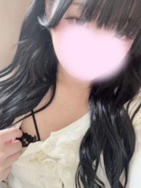 ちらっᵔ ꜆ ⸝⸝⸝ ꜀ ᵔ ♥/リラ【弘前】あえぎ声可愛いみたい