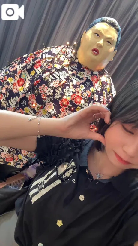 えれな素敵な女の子は好きですか?