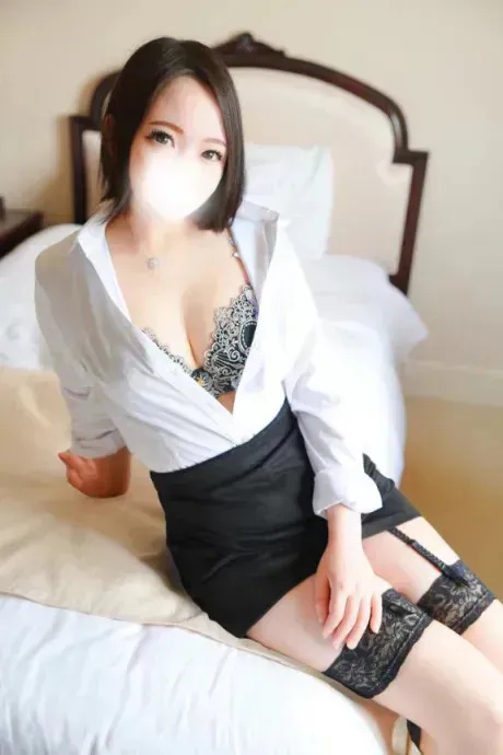 💎着衣プレイがエロすぎる、、/るい