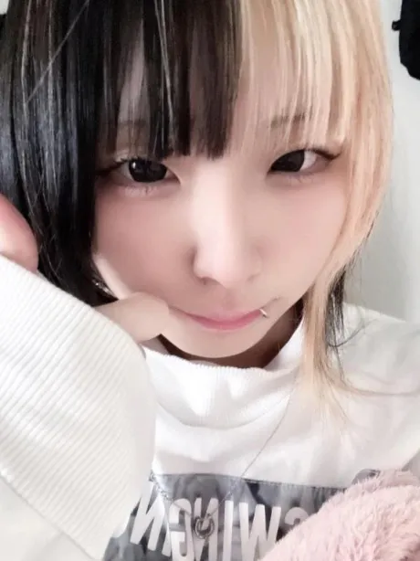 体験入店 ざくろ3年H組