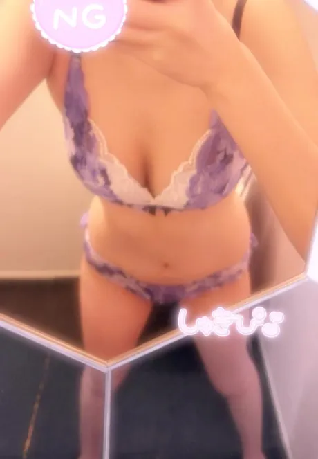 あいみ素敵な女の子は好きですか?