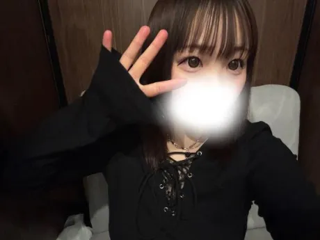 業界未経験　らいなロイヤルクラブ