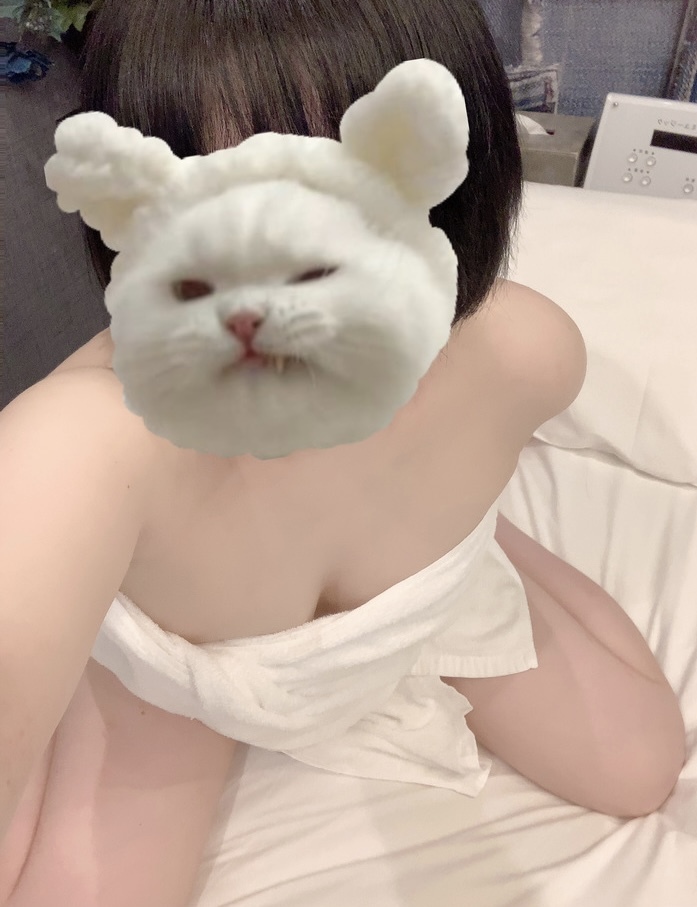 シオリのブログ 出勤してます ♥