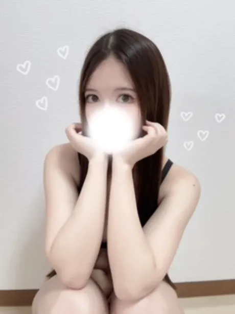 新人かやティアラ