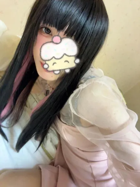 あとむ（ニューハーフ）人妻生レンタルーNTRー