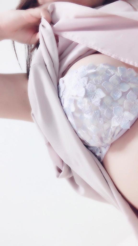 かや【18禁日記更新中】エススタイルクラブ