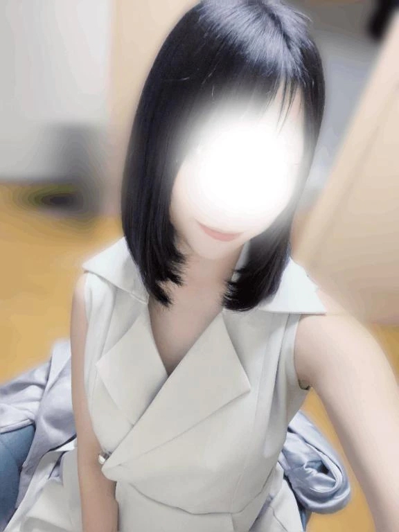 ベッドの中、まだ温かい💞