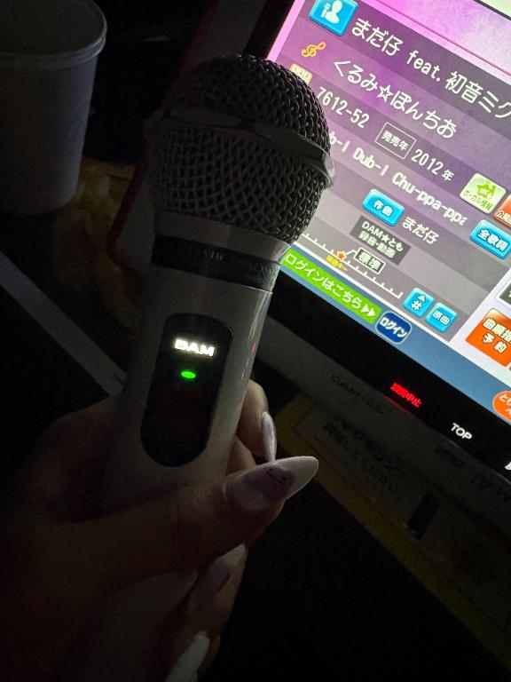 しおり素敵な女の子は好きですか?