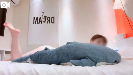 ⊂( ᴖ ̫ᴖ)⊃/まこ