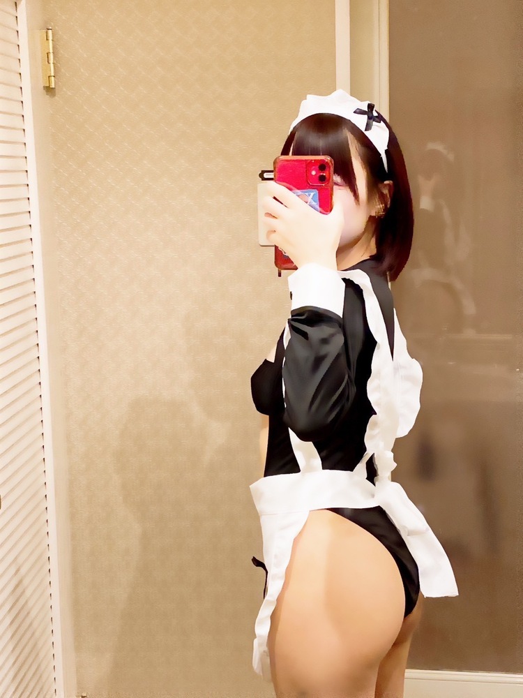 遠いところから… 🤭🥰