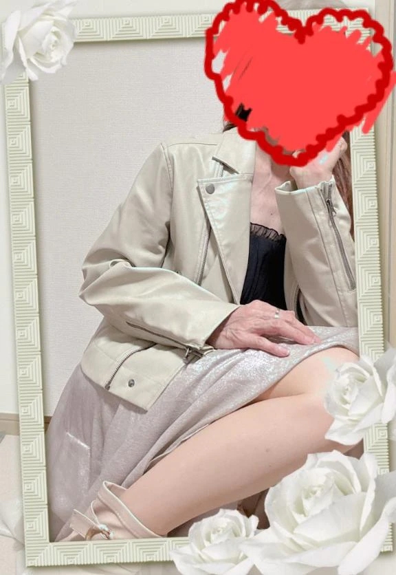 いずみ★色気漂う艶やかな熟女隣の人妻お口で愛して