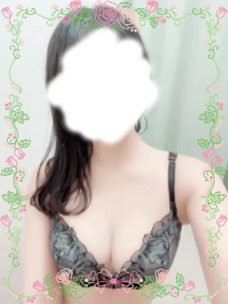 ねねか　奥様のブログ スンっ…て顔🩷