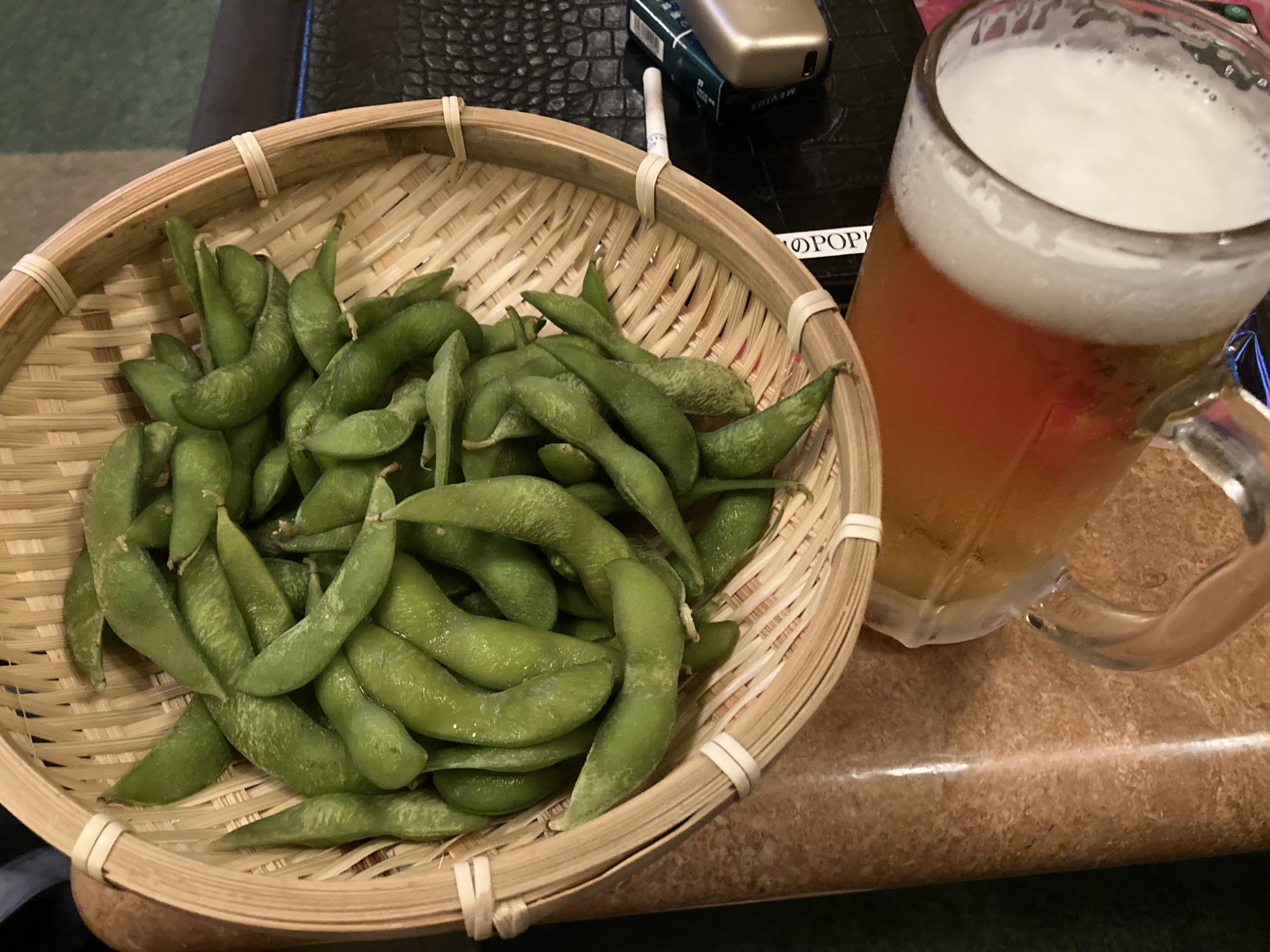 肌寒い