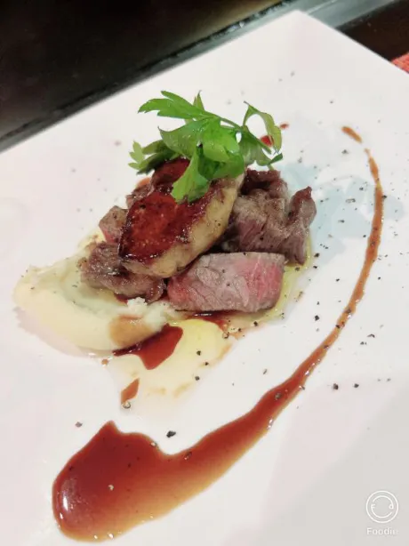 ユイナセレブガーデン