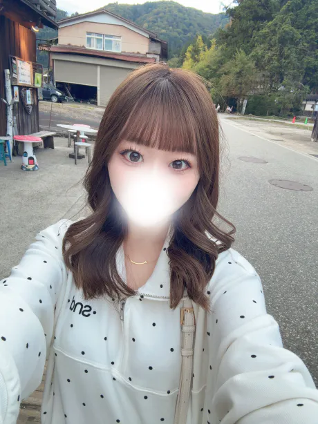新人さくティアラ