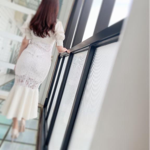 見えそうでみえないのって...