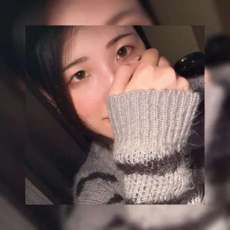 しおり素敵な女の子は好きですか?