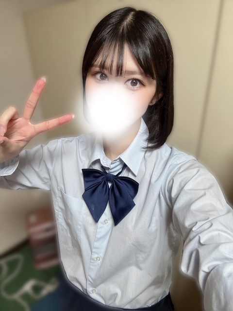 新人ひめるティアラ