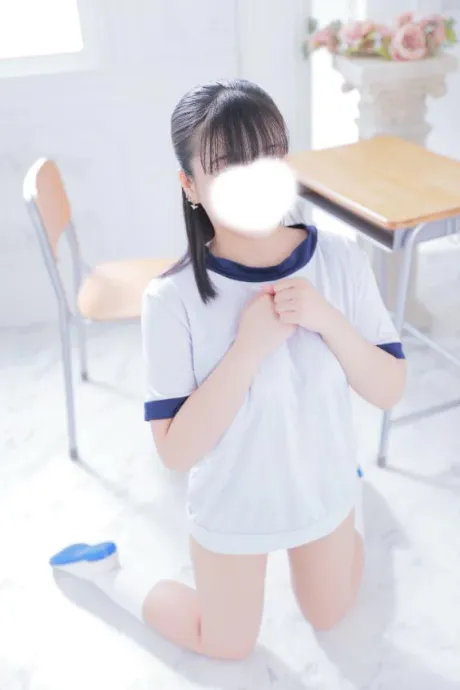 2人だけの秘密しよ❓/ゆうり