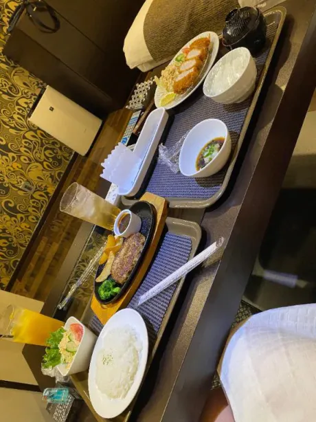 桜木即プレイ専門店変態人妻サークル秋田店
