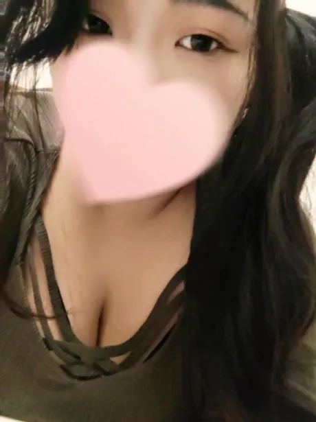 まり★溢れる豊満爆乳若妻隣の人妻お口で愛して