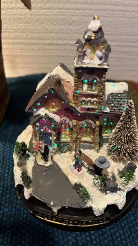 愛海-あいみ-人妻倶楽部　花椿盛岡店