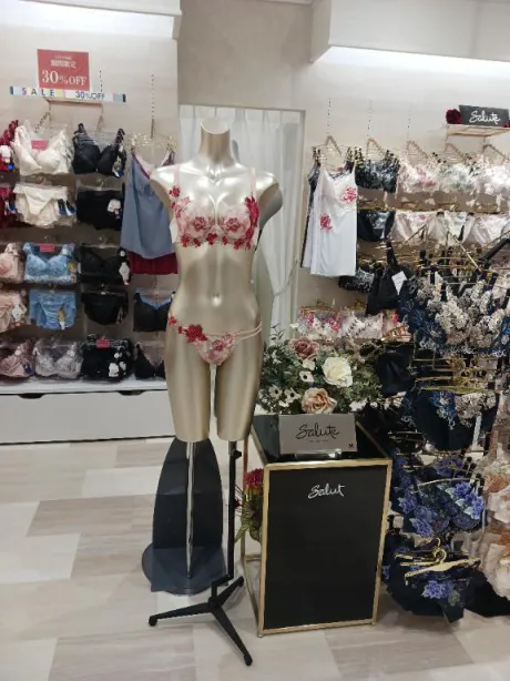新人　ももデリヘルで遊ぼう!!-仙台店-