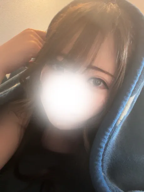 お布団の中から失礼します 🫣/ココナ